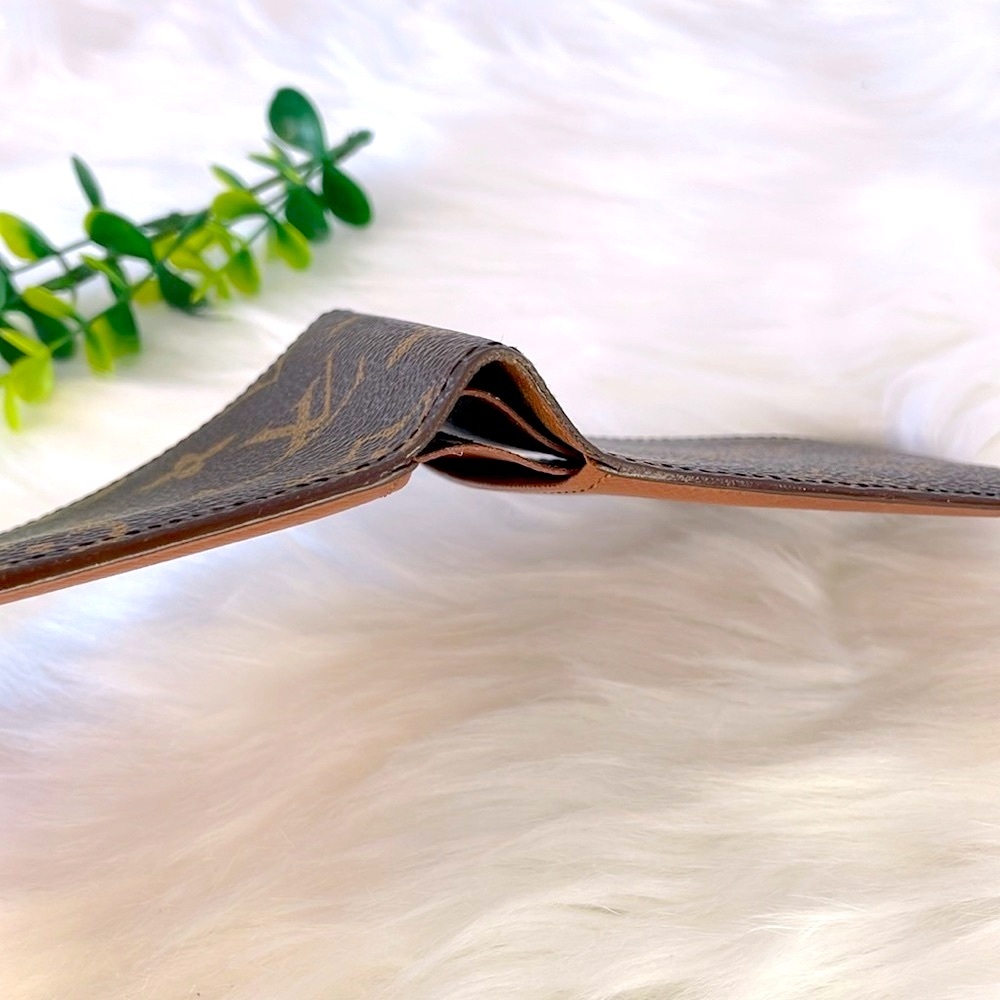 Louis Vuitton Monogram Bifold Wallet - Picture 9 of 14